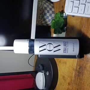 Color Wow Xtra Large Bombshell Volumizer